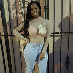 Meet your Posher, Jonika